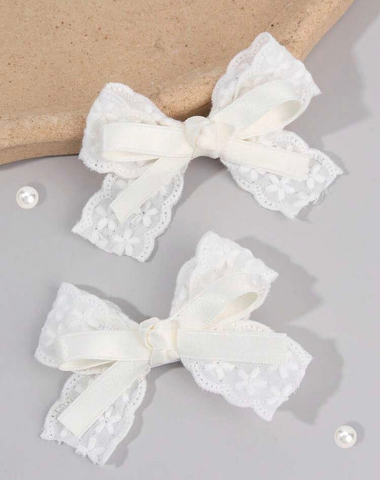2 Pcs White Hairclips