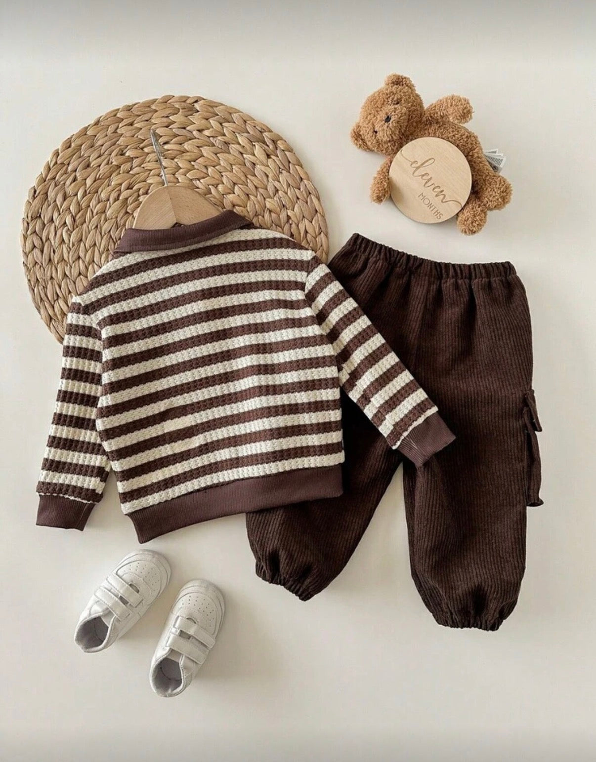 2 Pcs Brown Set ( Sweatshirt & Pants )