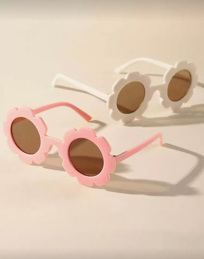 2 Pcs Plastic Sunglasses